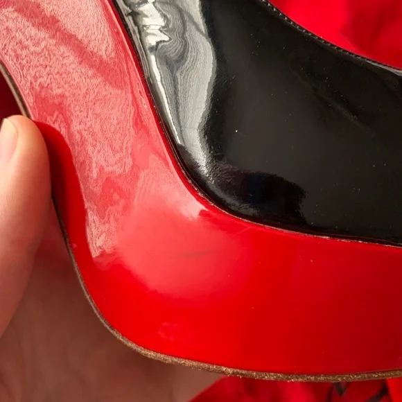 Christian Louboutin slingback heel - Picture 6 of 13